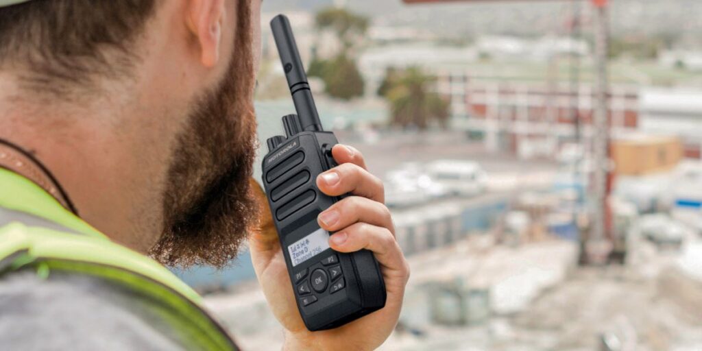 radio portátil R5 Motorola Solutions MKS
